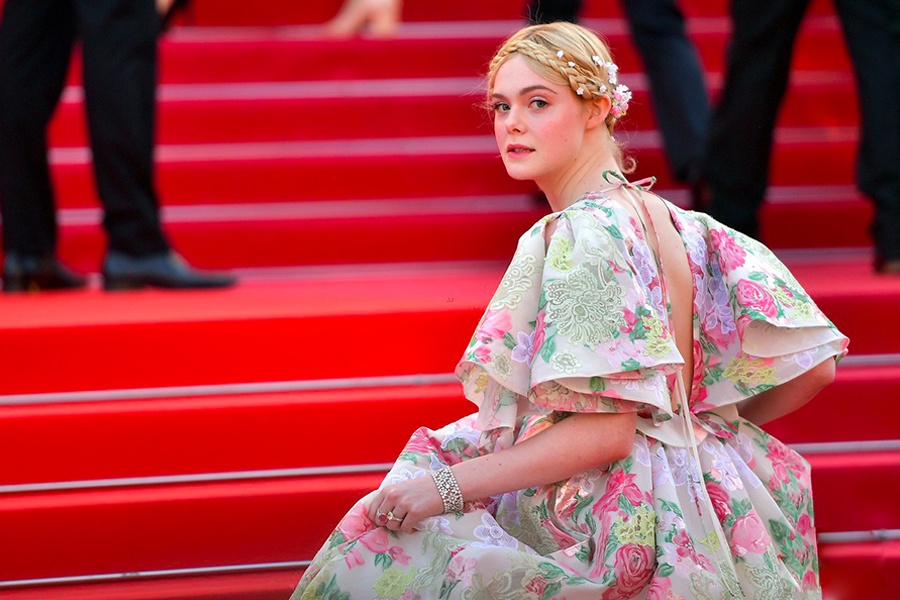 Elle Fanning dien vay cong chua anh 9