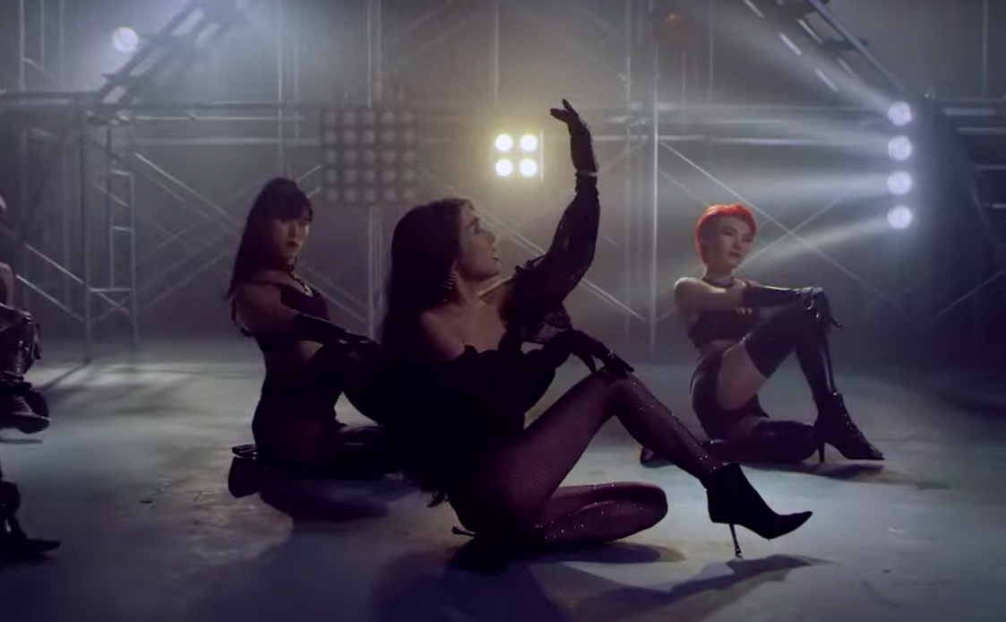 Tiffany mac do ho tao bao anh 7