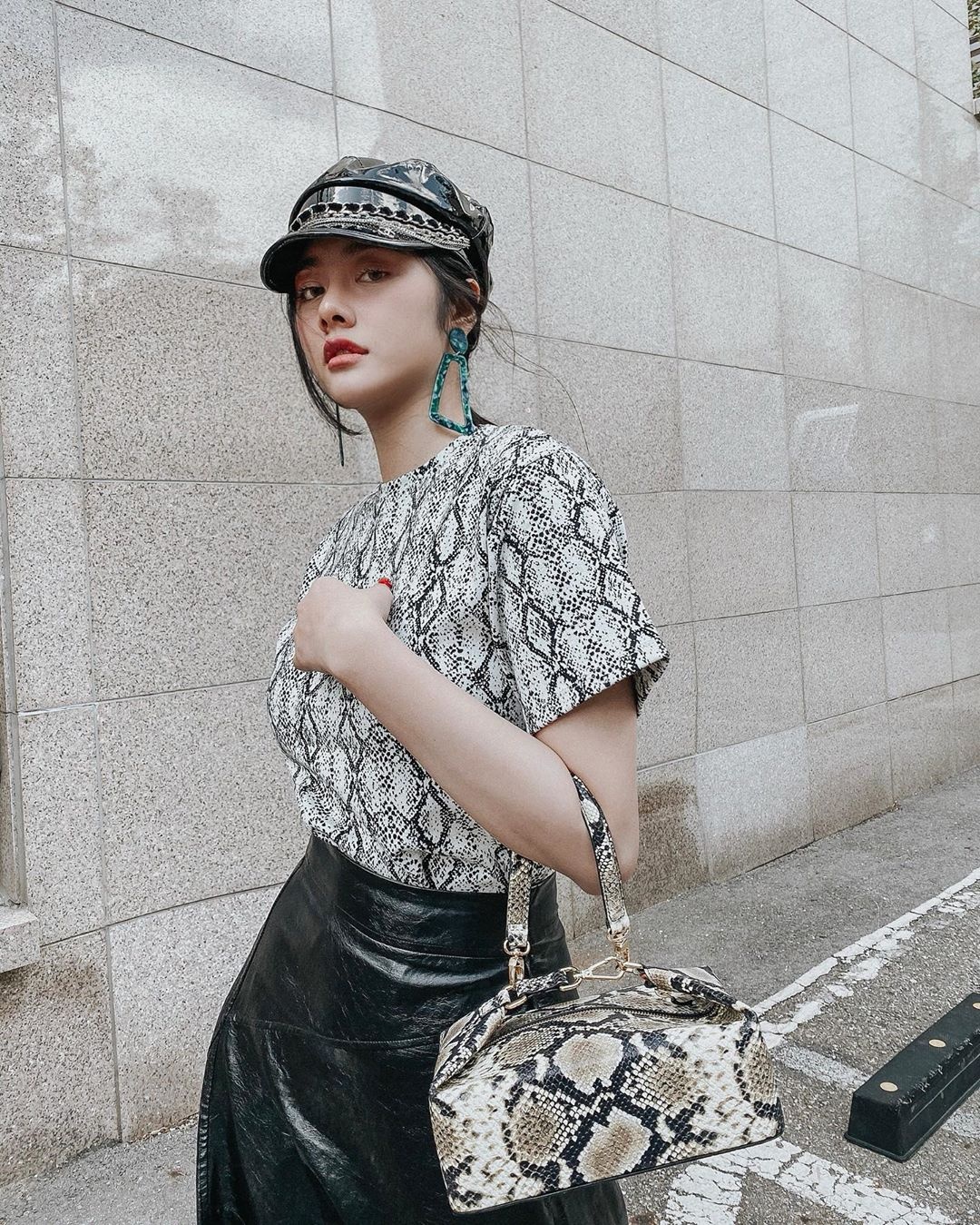 Trưởng nhóm HKT xuất hiện tại Seoul Fashion Week  ảnh 3 Truong nhom HKT xuat hien tai Seoul Fashion Week anh 3