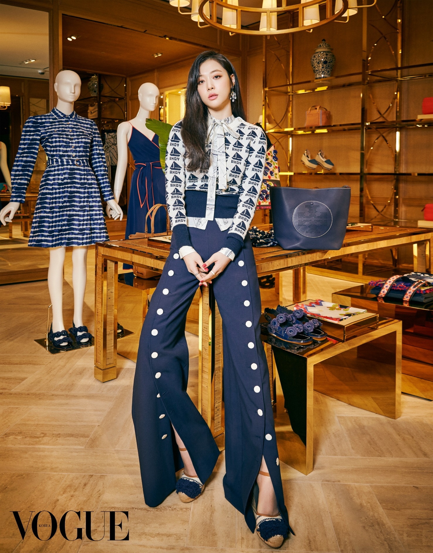 Vẻ đẹp khác biệt của Sulli  ảnh 7 Ve dep khac biet cua Sulli anh 7