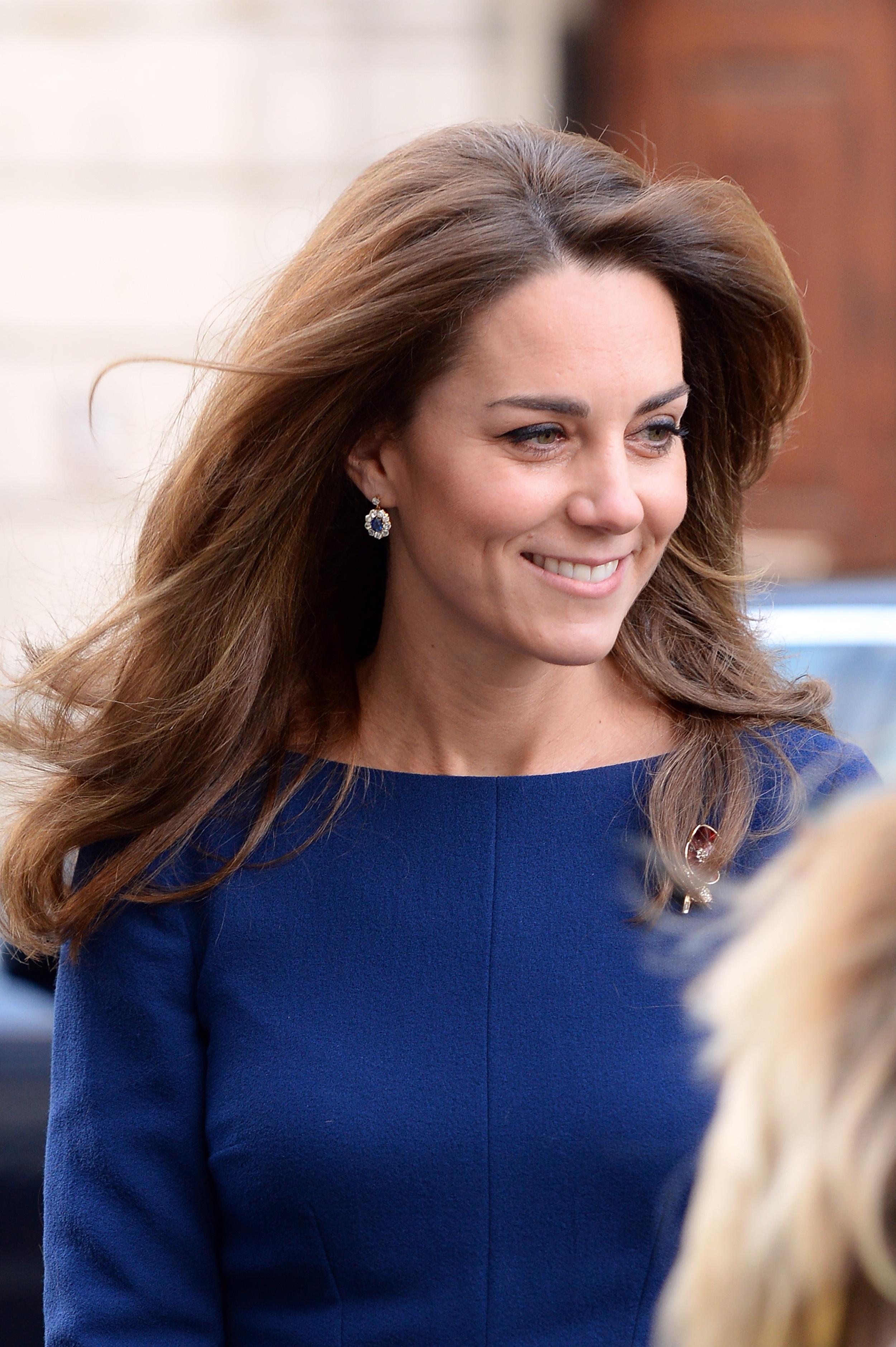 Kate Middleton bien tau trang suc me chong anh 2