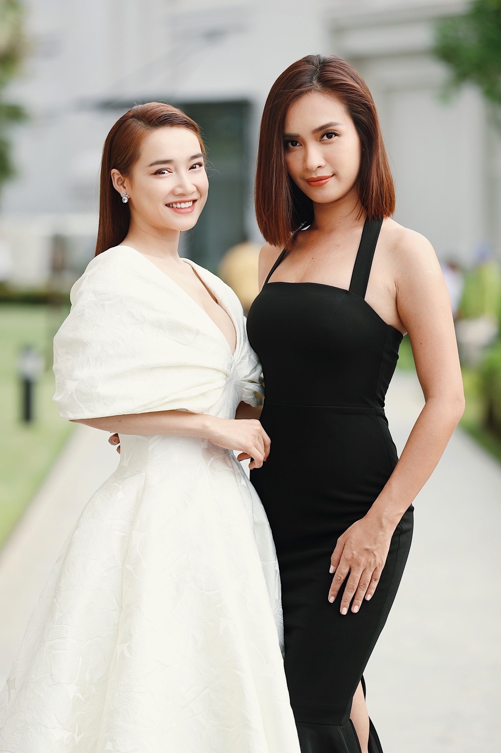 Sao Viet dien do thanh lich du dam cuoi Dong Nhi anh 7