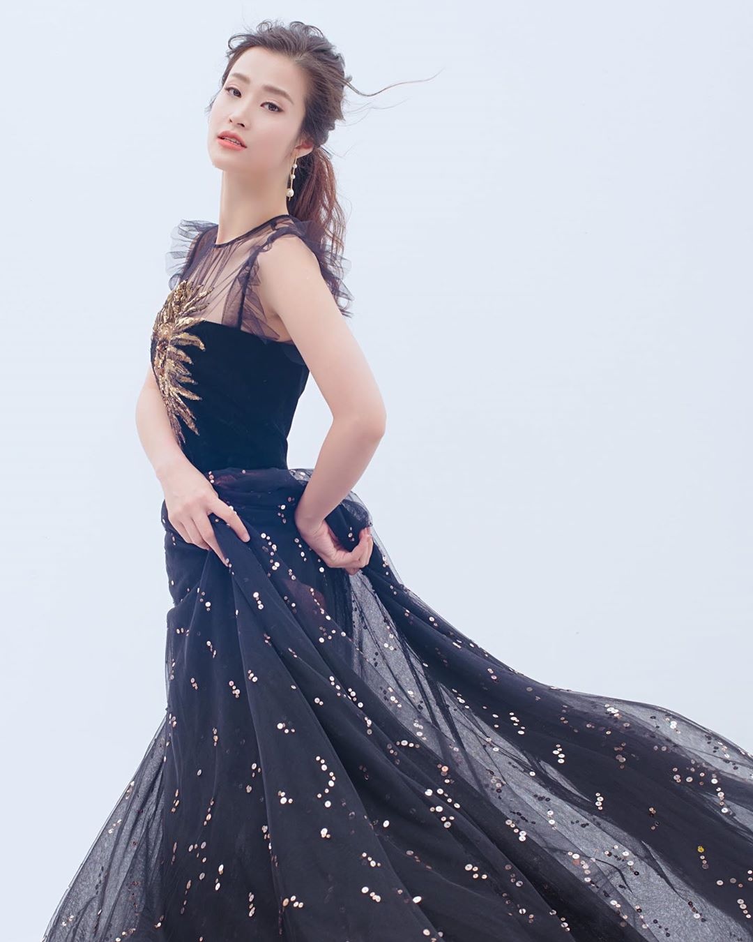 Dong Nhi lot xac thoi trang sau 10 nam anh 14