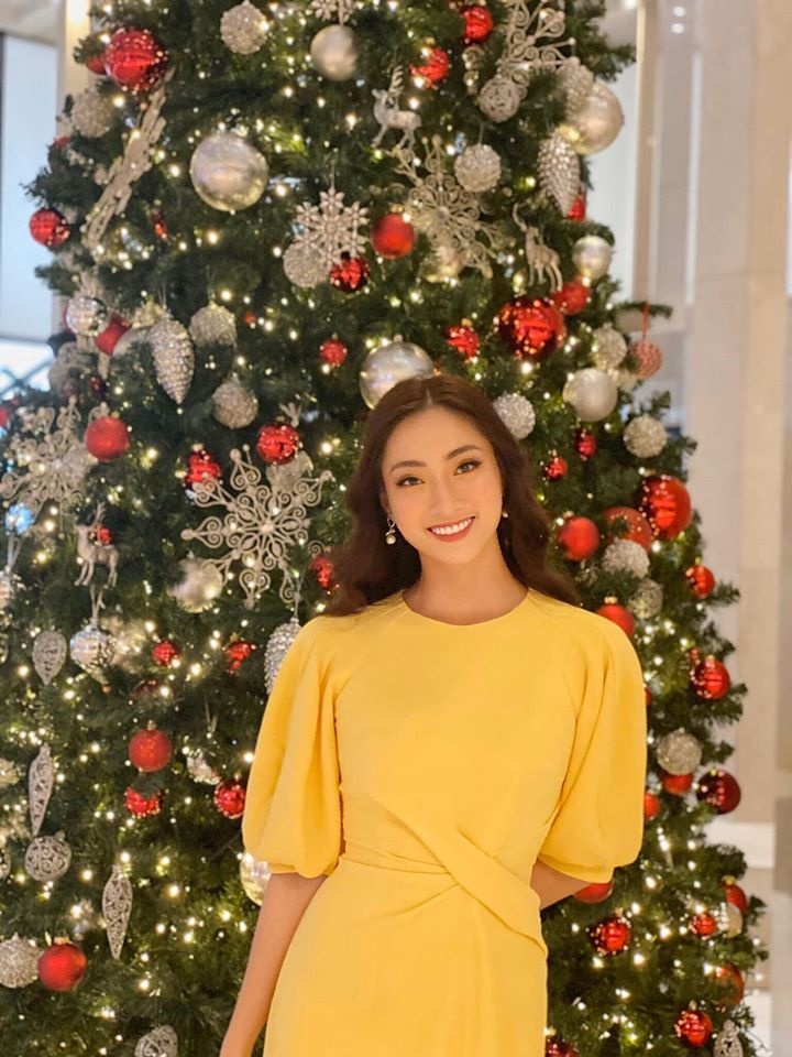 Luong Thuy Linh chuong vay ao mau sac anh 5