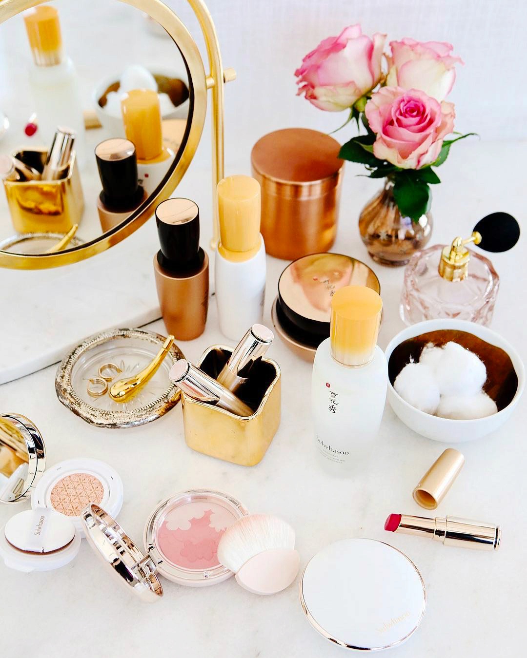 bi mat lan da Song Hye Kyo anh 6