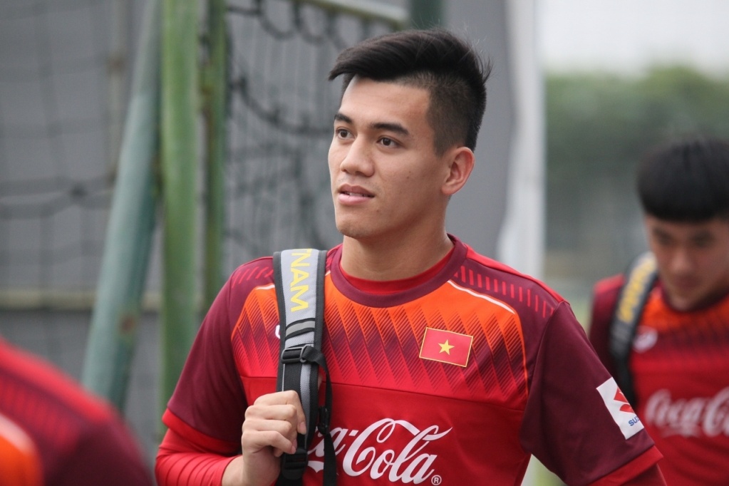 Kieu toc noi bat cua dan cau thu Viet Nam anh 9