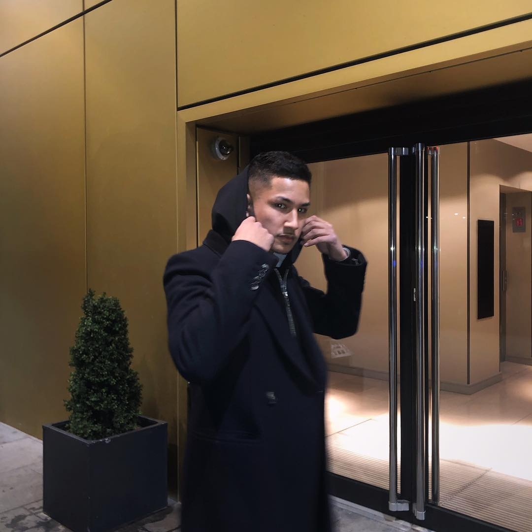 Hoang tu Brunei chuong do tong den anh 3