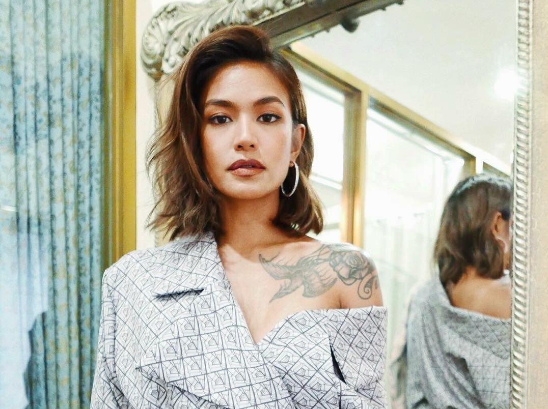 Chau gai quoc vuong Brunei dien do sexy, so huu 9 hinh xam hinh anh