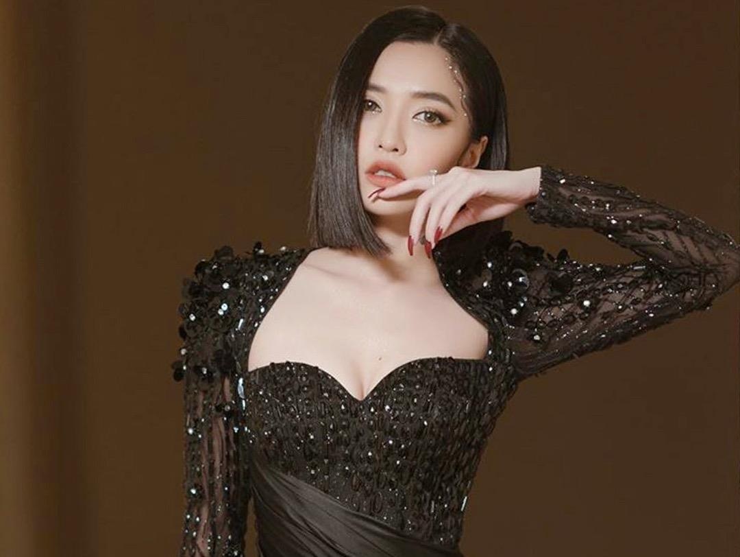 Bich Phuong chuong dien vay sequin, ho vong mot len san khau hinh anh