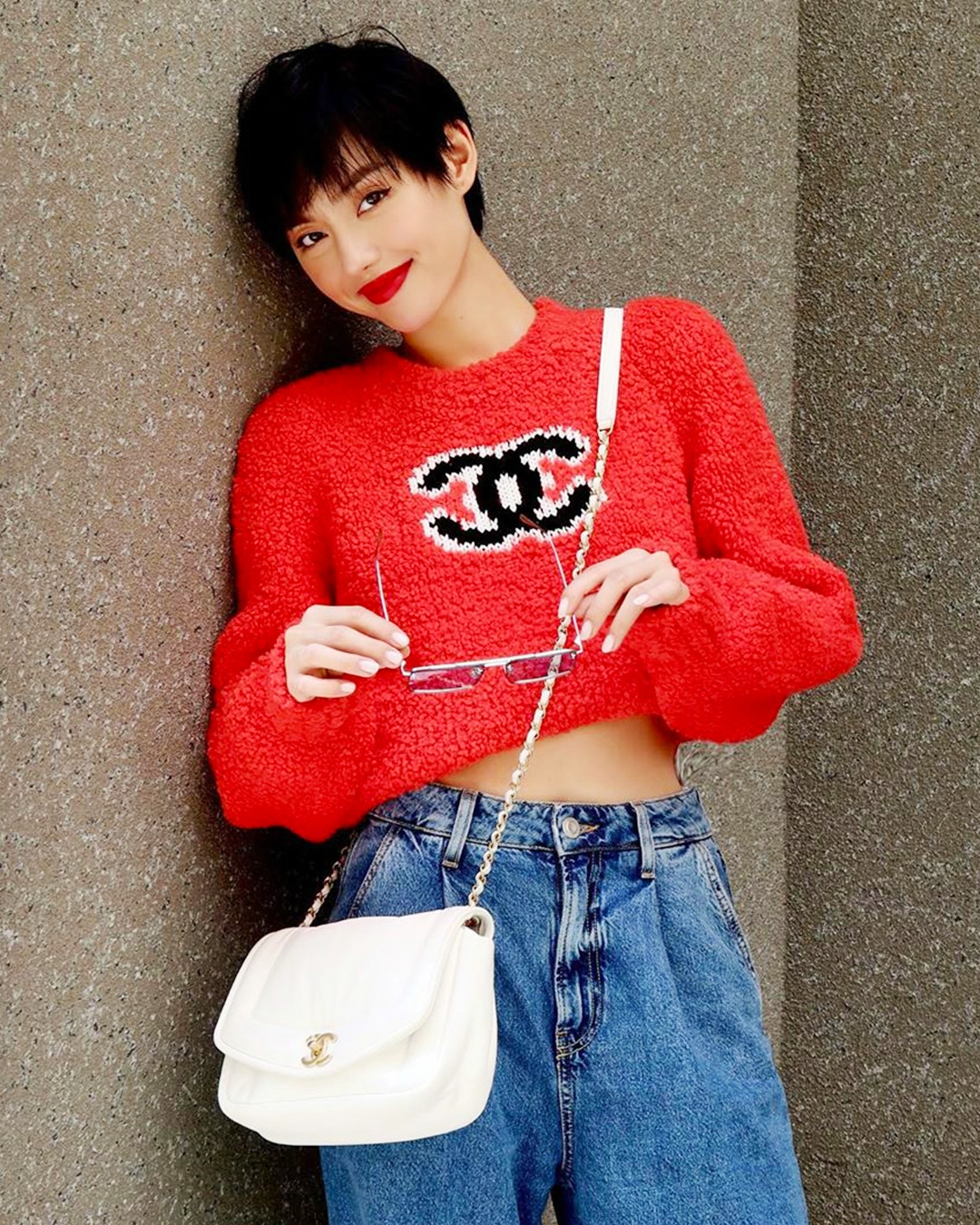 dan my nhan mac ao chanel anh 6