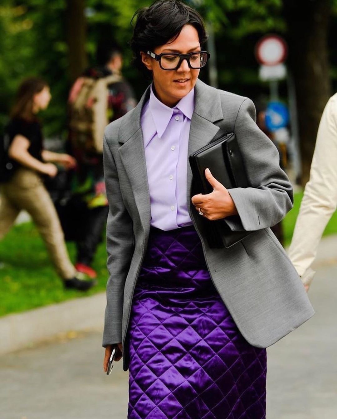 Sao Viet lang xe trang phuc sac tim anh 3