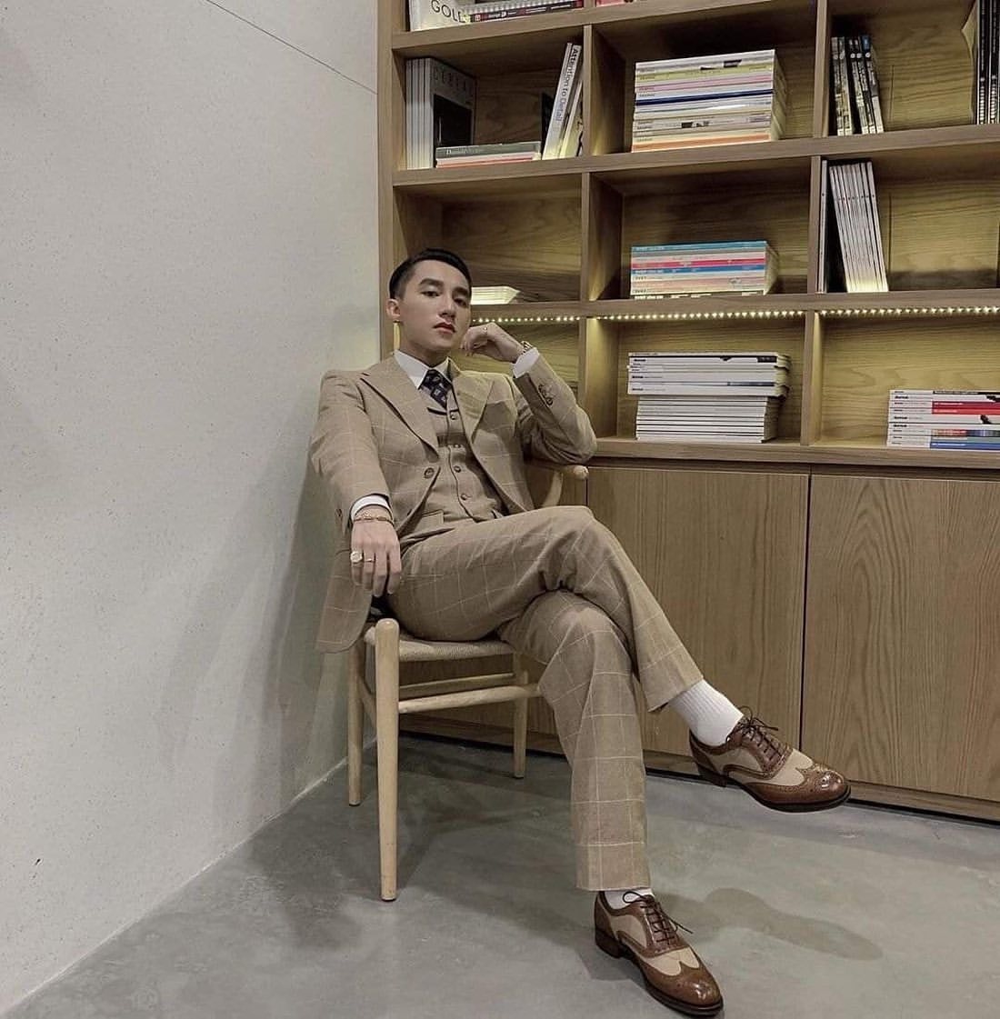 Son Tung mac suit ra dang quy ong anh 2