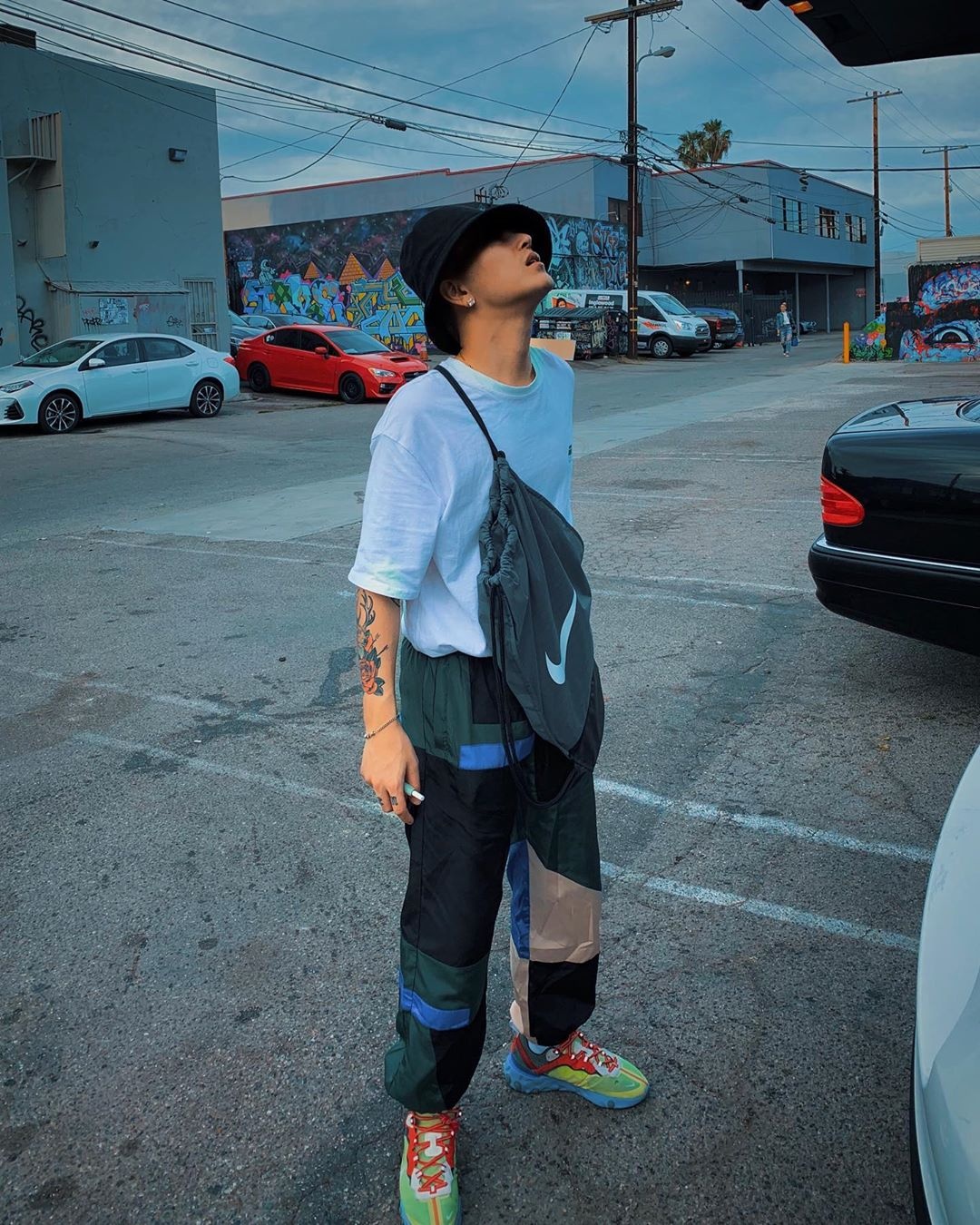 Son Tung mac quan short tre trung anh 8