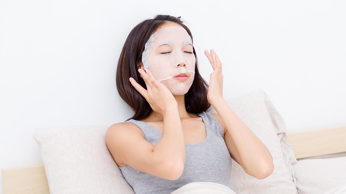 Cach dap mat na mieng dung chuan de da ngay cang dep hinh anh