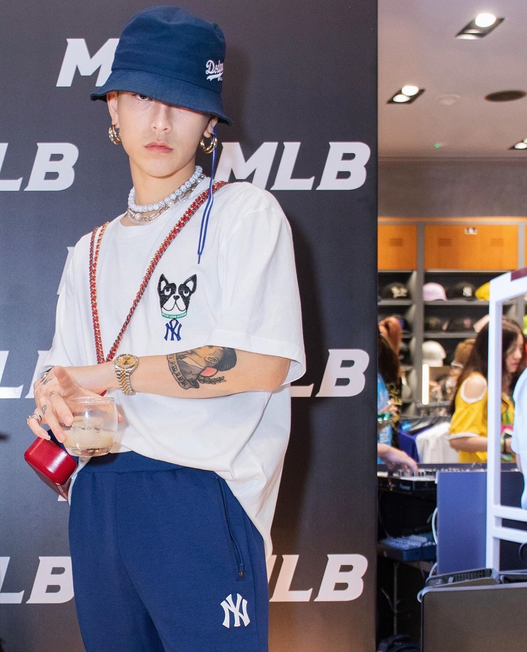 Xu huong sac xanh co dien anh 6