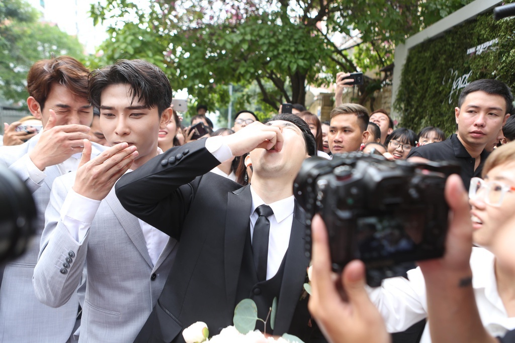 Sao quốc tế tổ chức đám cưới độc lạ ảnh 6 Sao quoc te to chuc dam cuoi doc la anh 6