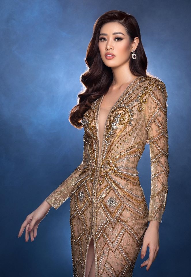 Phong cach goi cam cua dan Hoa hau Viet Nam anh 17