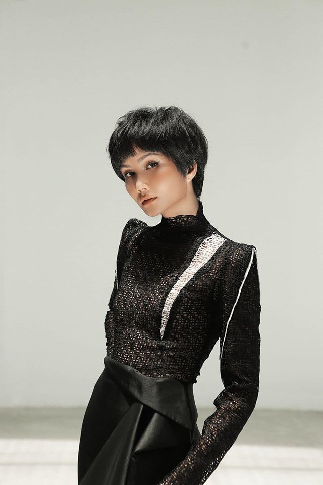 Phong cach goi cam cua dan Hoa hau Viet Nam anh 2