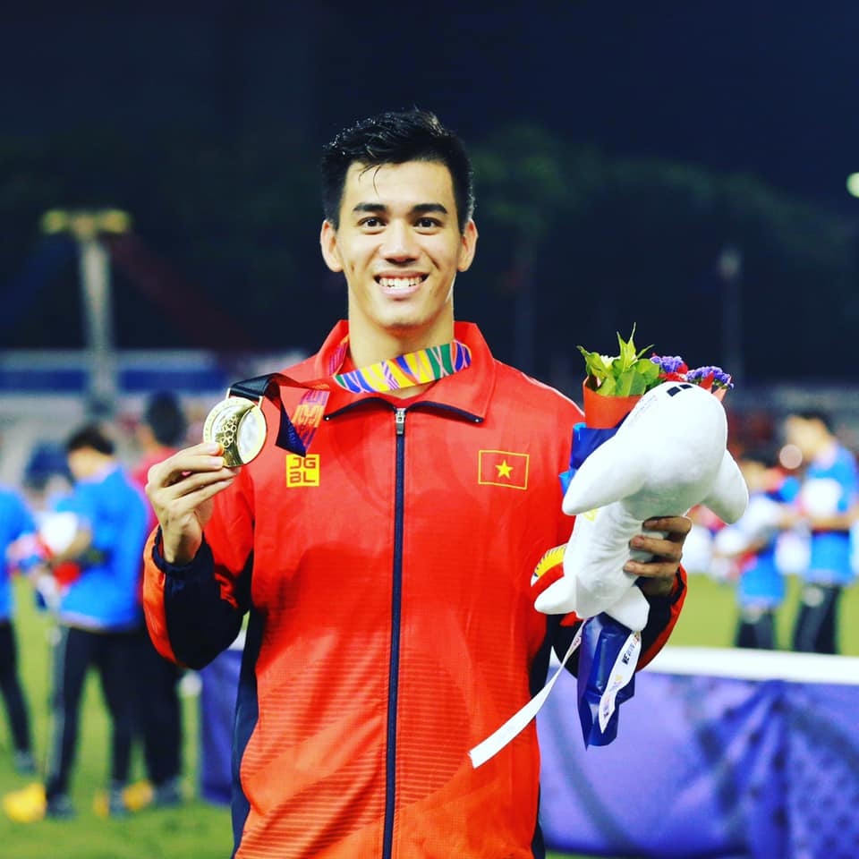 Kieu toc cua dan cau thu U22 Viet Nam anh 6