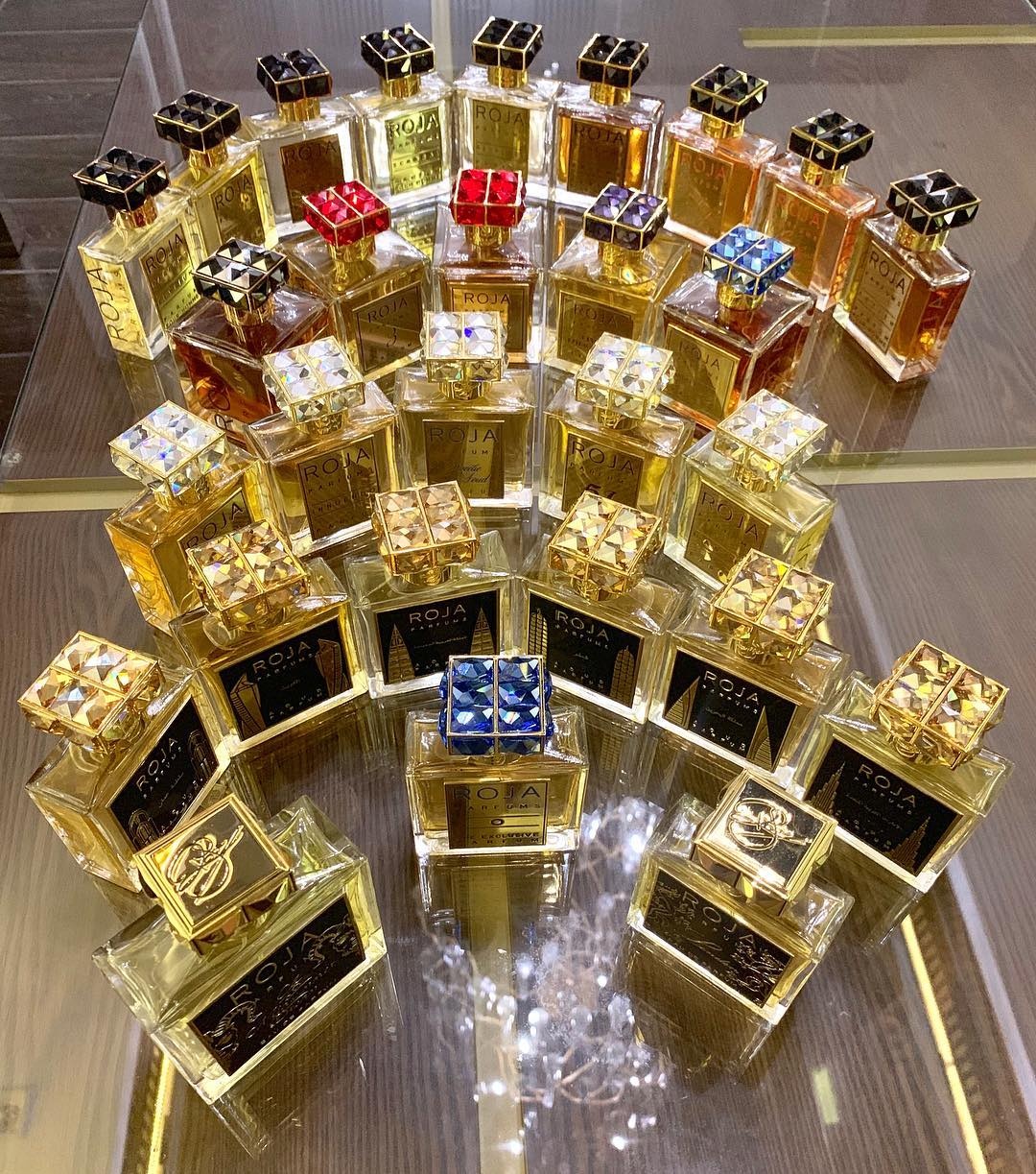 Tran Thanh suu tam nuoc hoa hang hieu anh 4