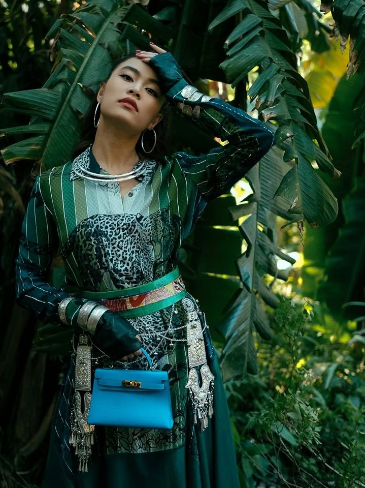 Hoàng Thùy Linh hóa thân A Mị ảnh 9 Hoang Thuy Linh hoa than A Mi anh 9