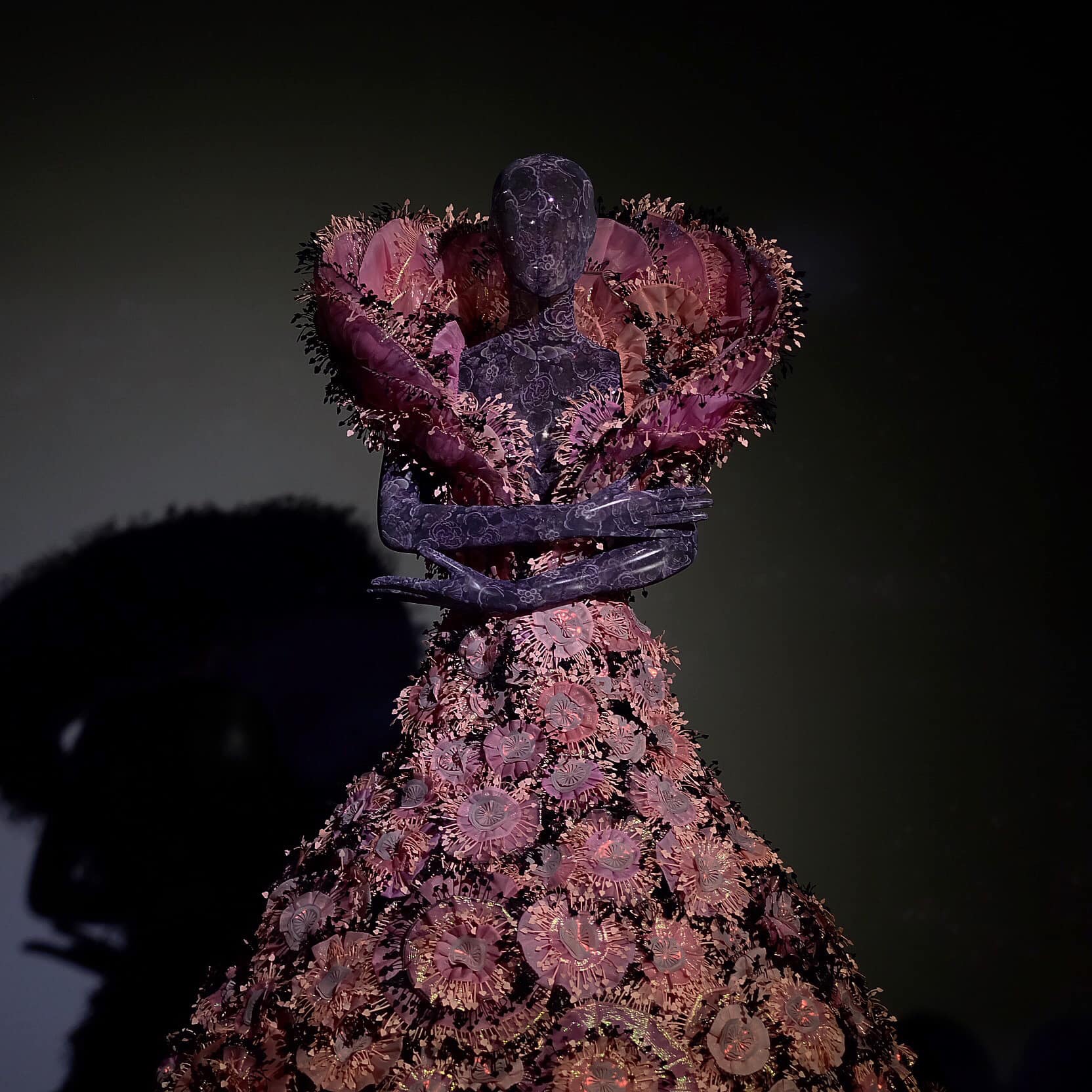 Trien lam thoi trang cua Cong Tri anh 11