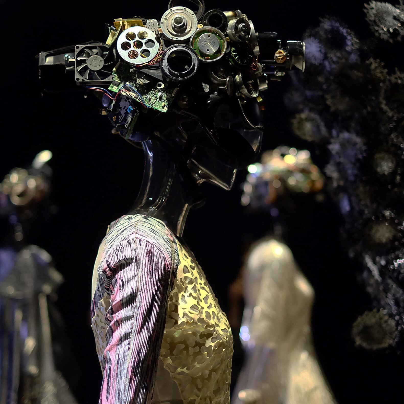 Trien lam thoi trang cua Cong Tri anh 9