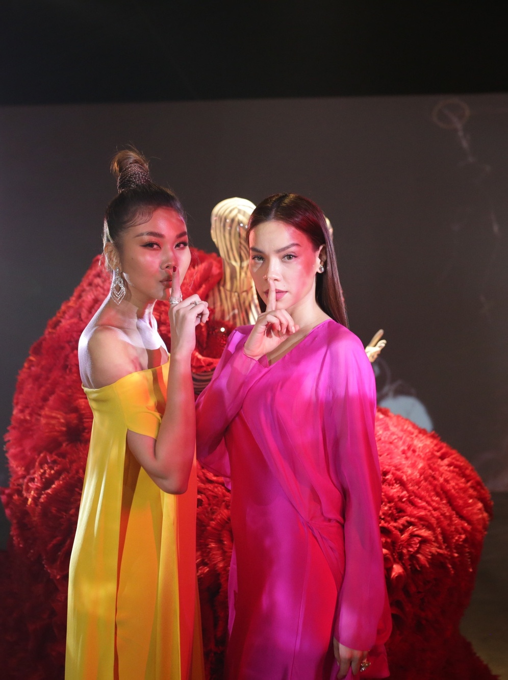 Trien lam thoi trang cua Cong Tri anh 2