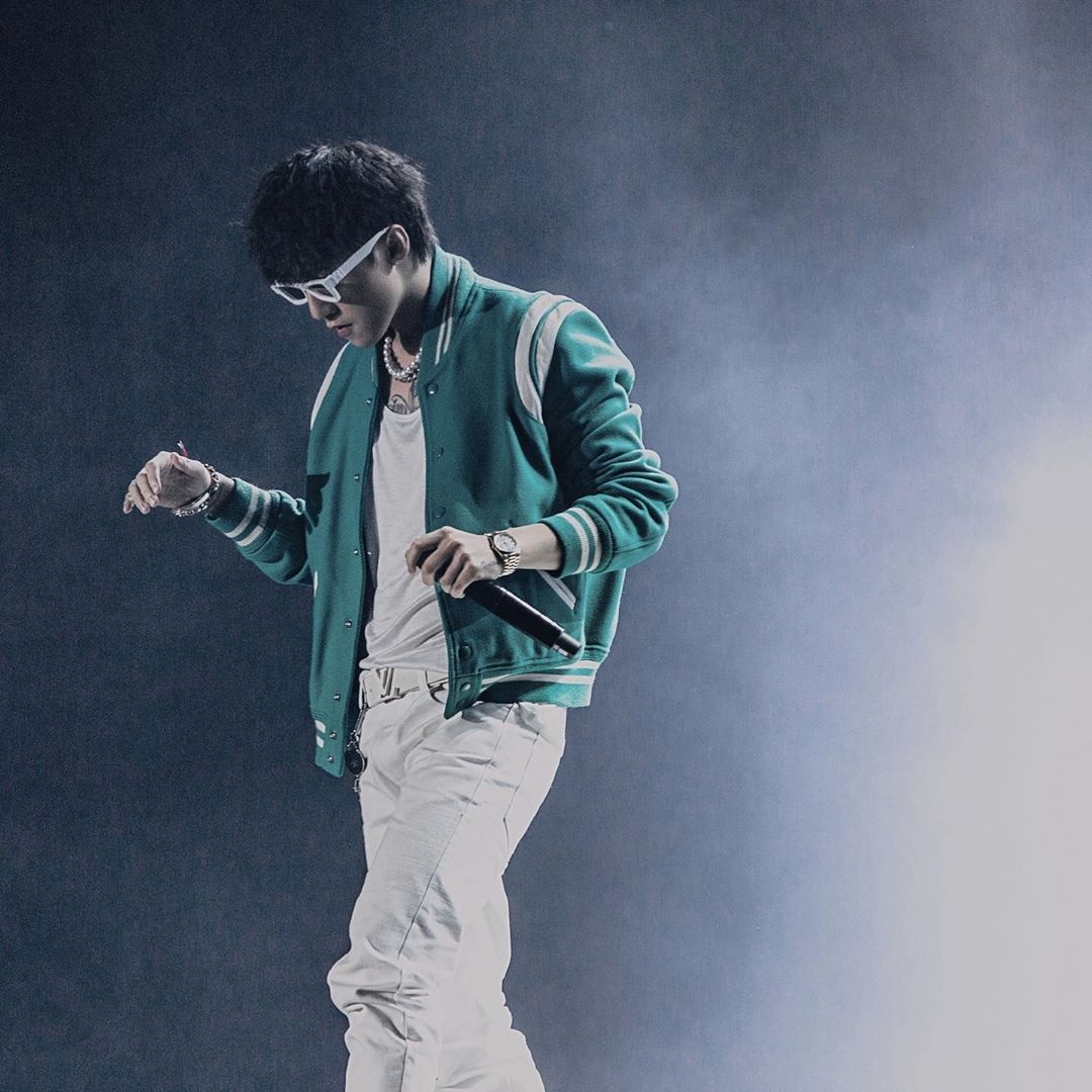 Son Tung dien do hang hieu anh 1