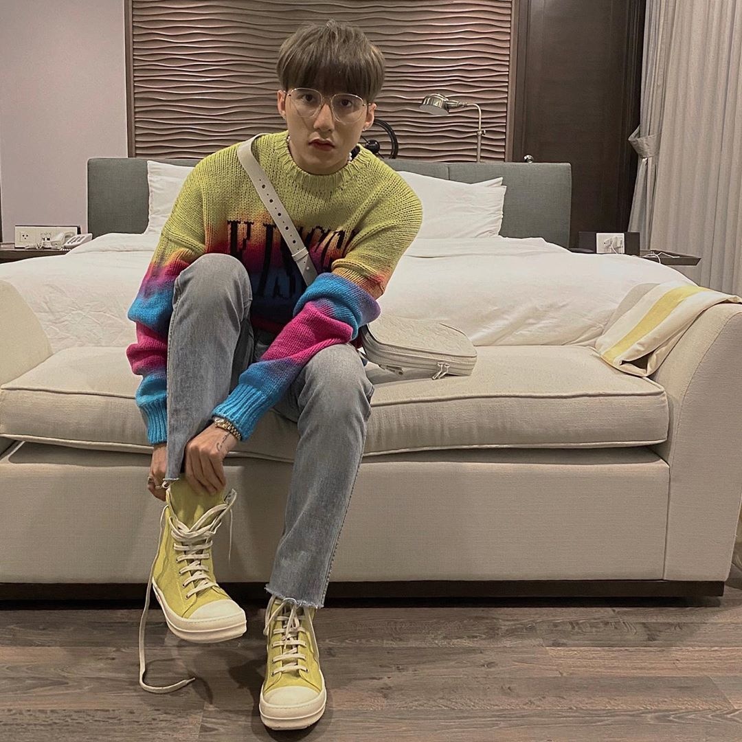 Son Tung dien do mau sac anh 1