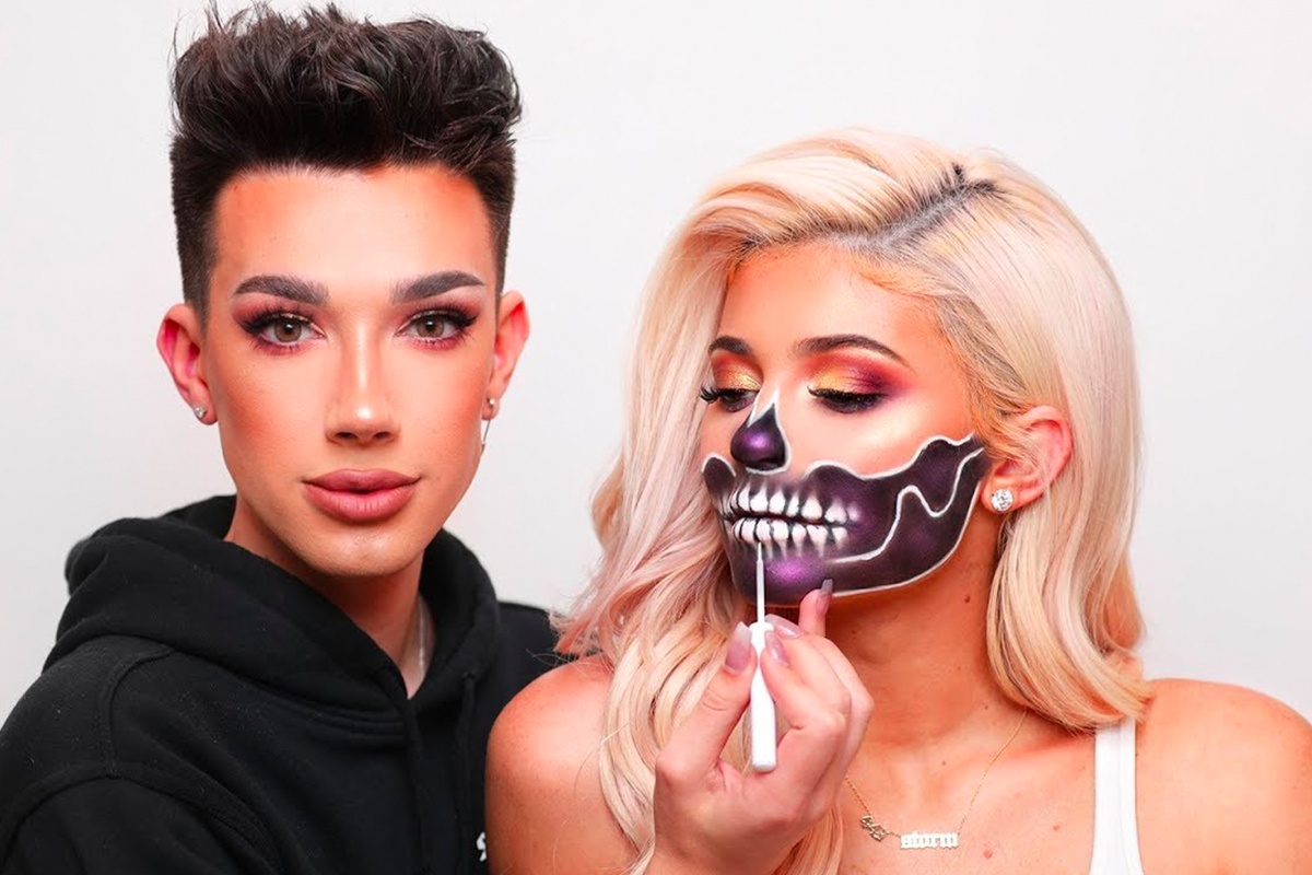 Kylie Jenner trang diem hinh bo xuong ma mi hinh anh