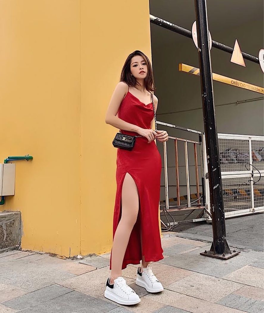 Phoi trang phuc sac do ngay mung 1 Tet anh 4