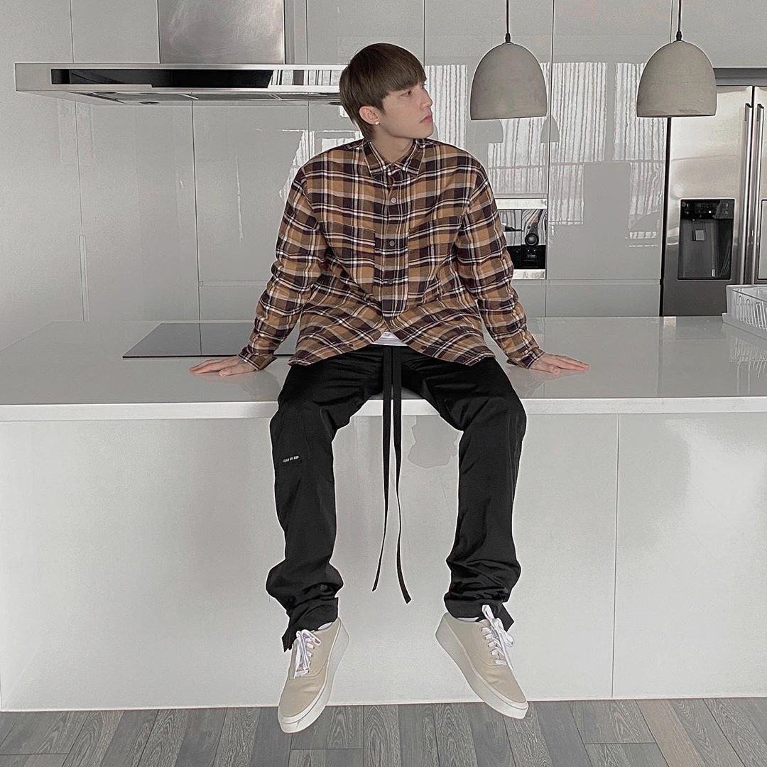 Son Tung mac do phong cach the thao anh 1