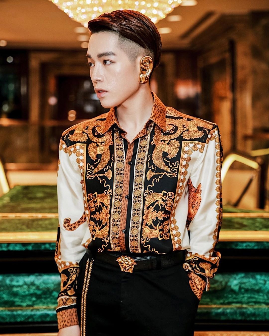 Duc Phuc ngay cang chuong do mau me anh 2