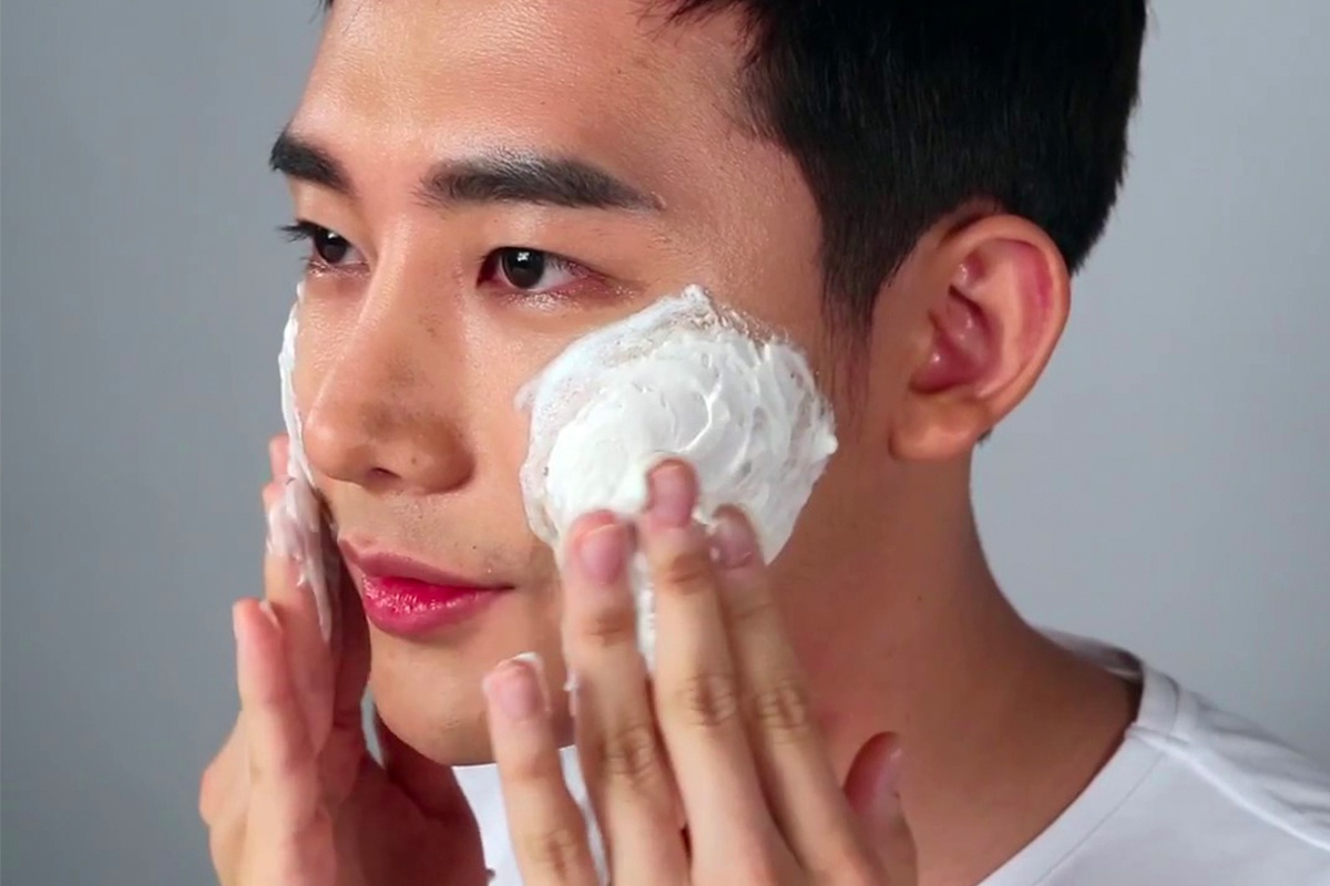 Nam gioi se bi mun neu hang ngay chi dung sua rua mat? hinh anh