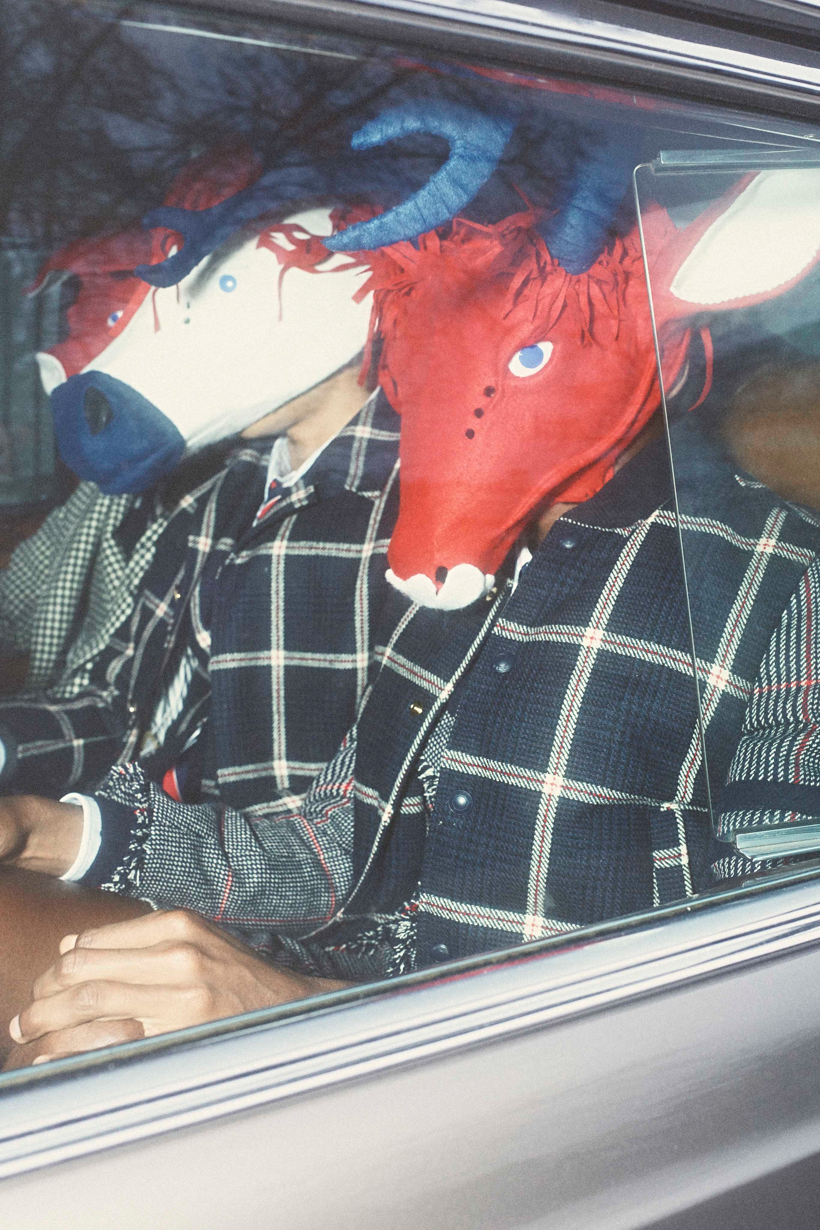 Nguoi mau hoa dau trau mat ngua anh 1