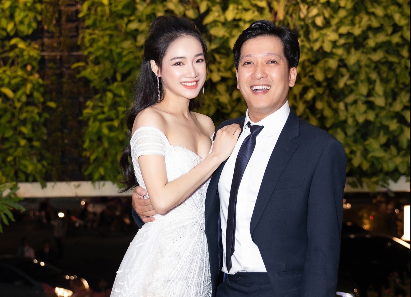 Khi o ben canh Nha Phuong, Truong Giang an mac the nao? hinh anh