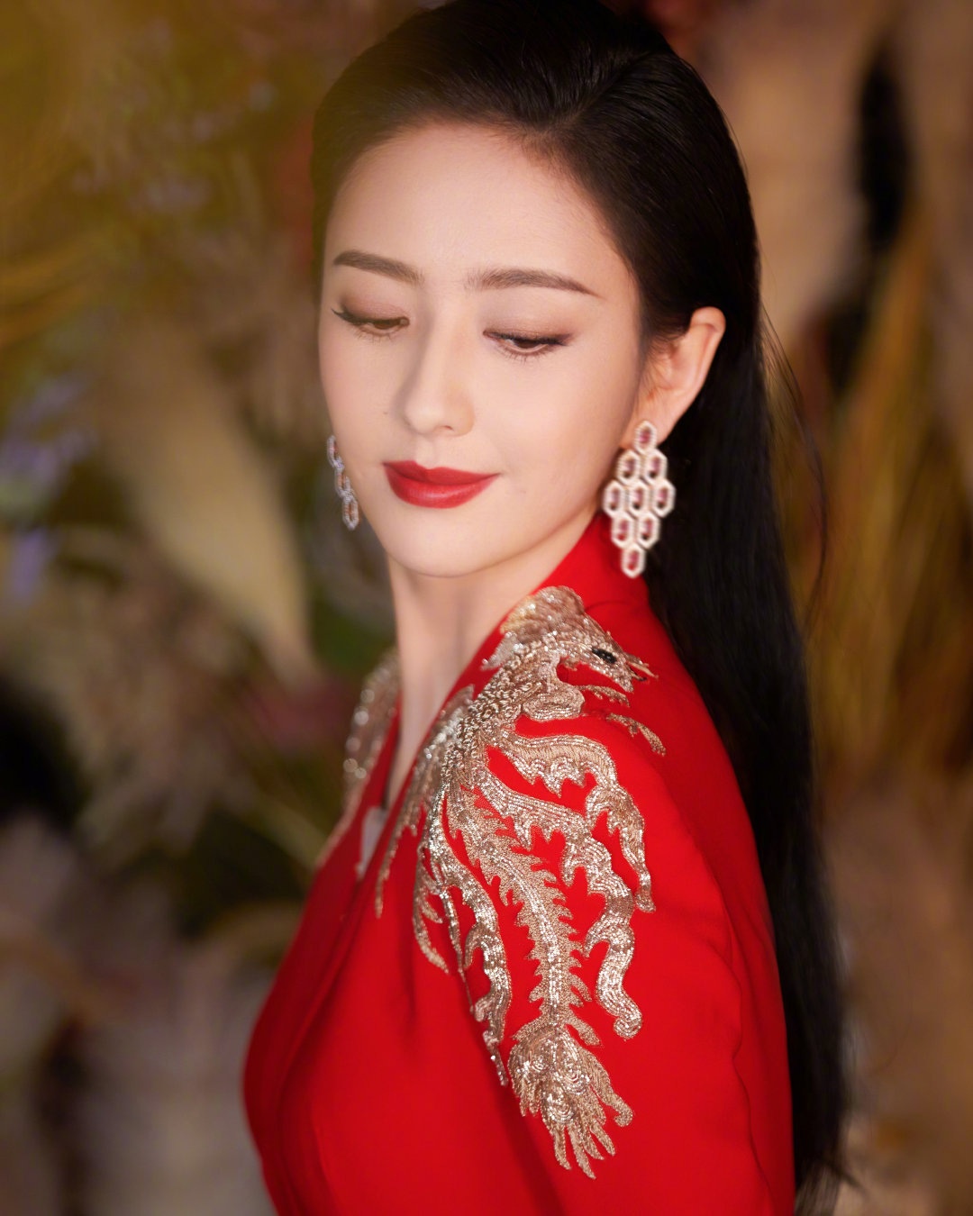 Dong Le A duoc khen xinh dep anh 1