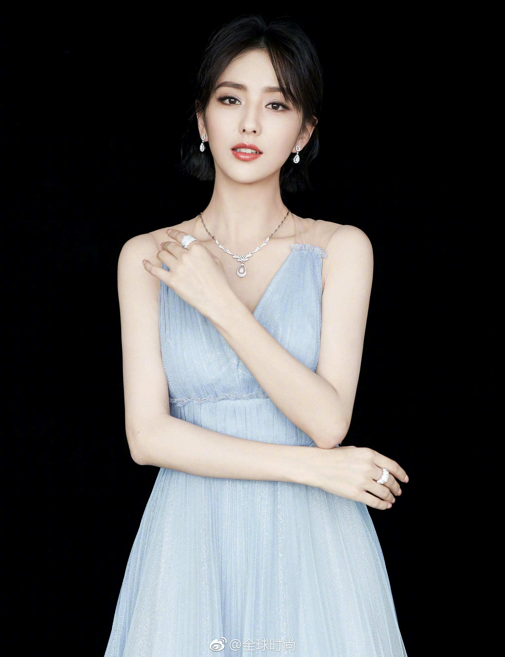 Dong Le A duoc khen xinh dep anh 5