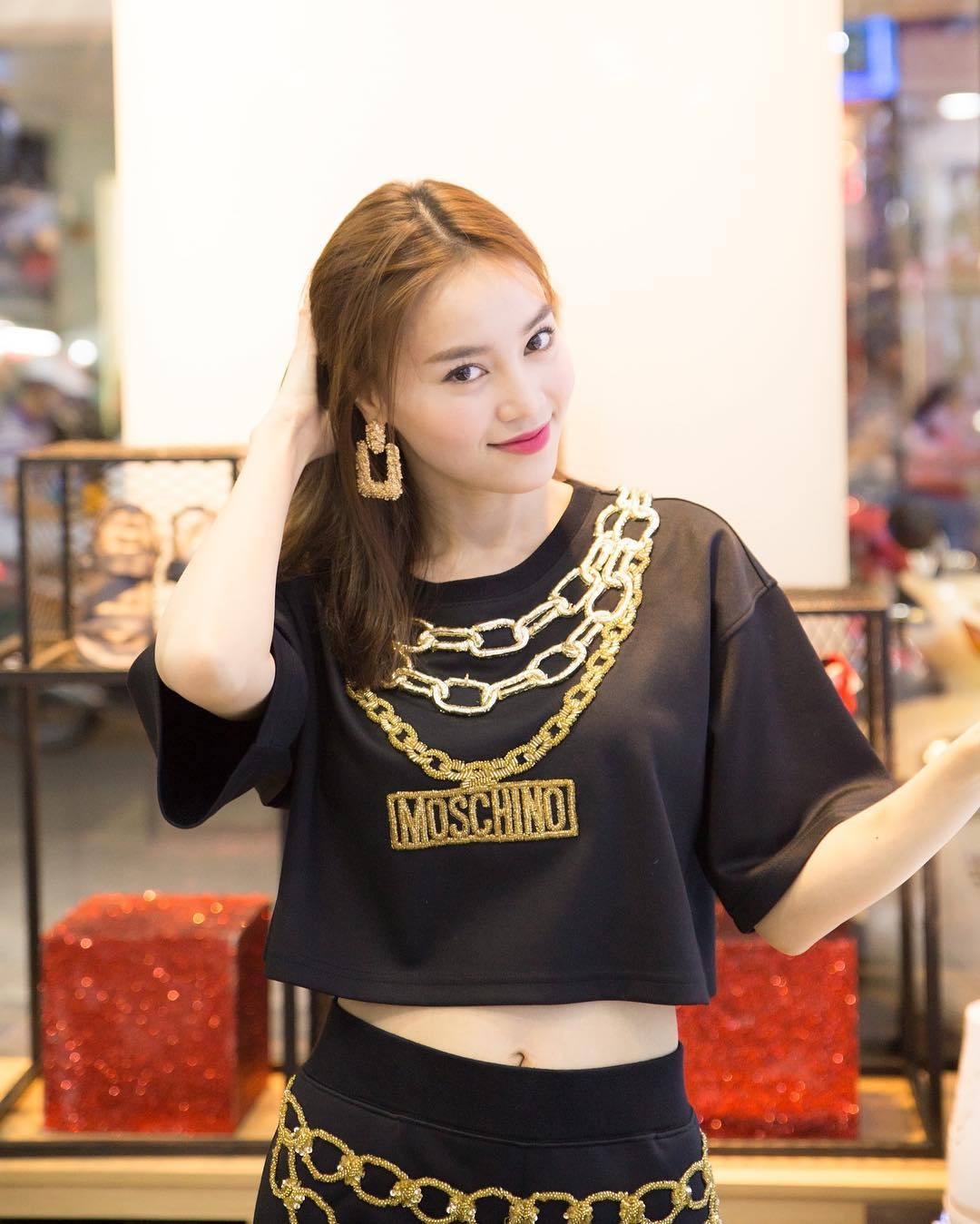 Lan Ngoc chuong tui hieu dat tien anh 10