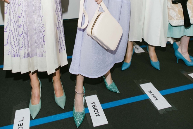 Bí mật hậu trường New York Fashion Week  ảnh 5 Bi mat hau truong New York Fashion Week anh 5
