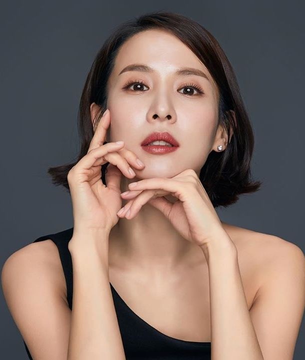 phong cach nu chinh parasite anh 7