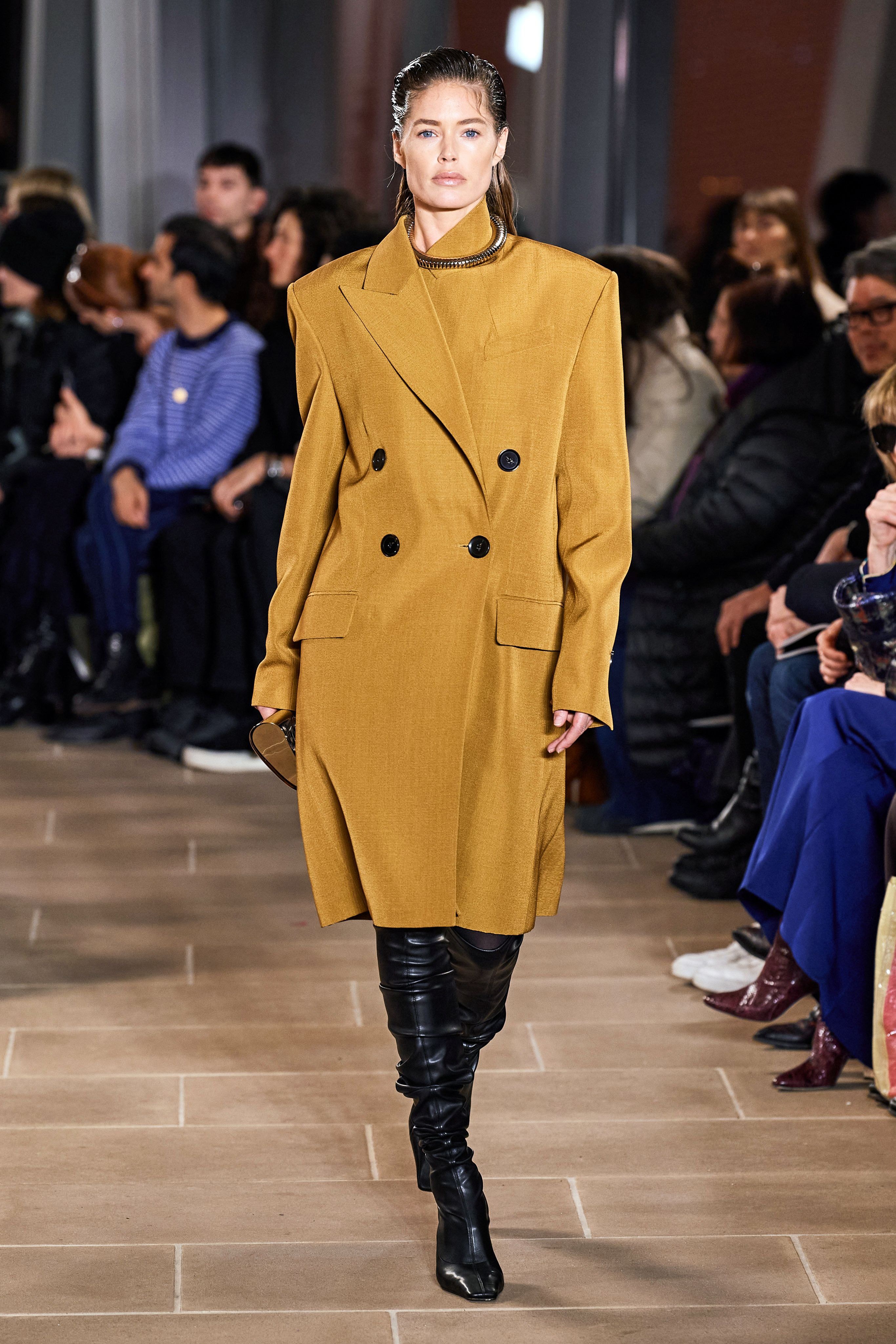 Minh Tu tham du New York Fashion Week anh 35