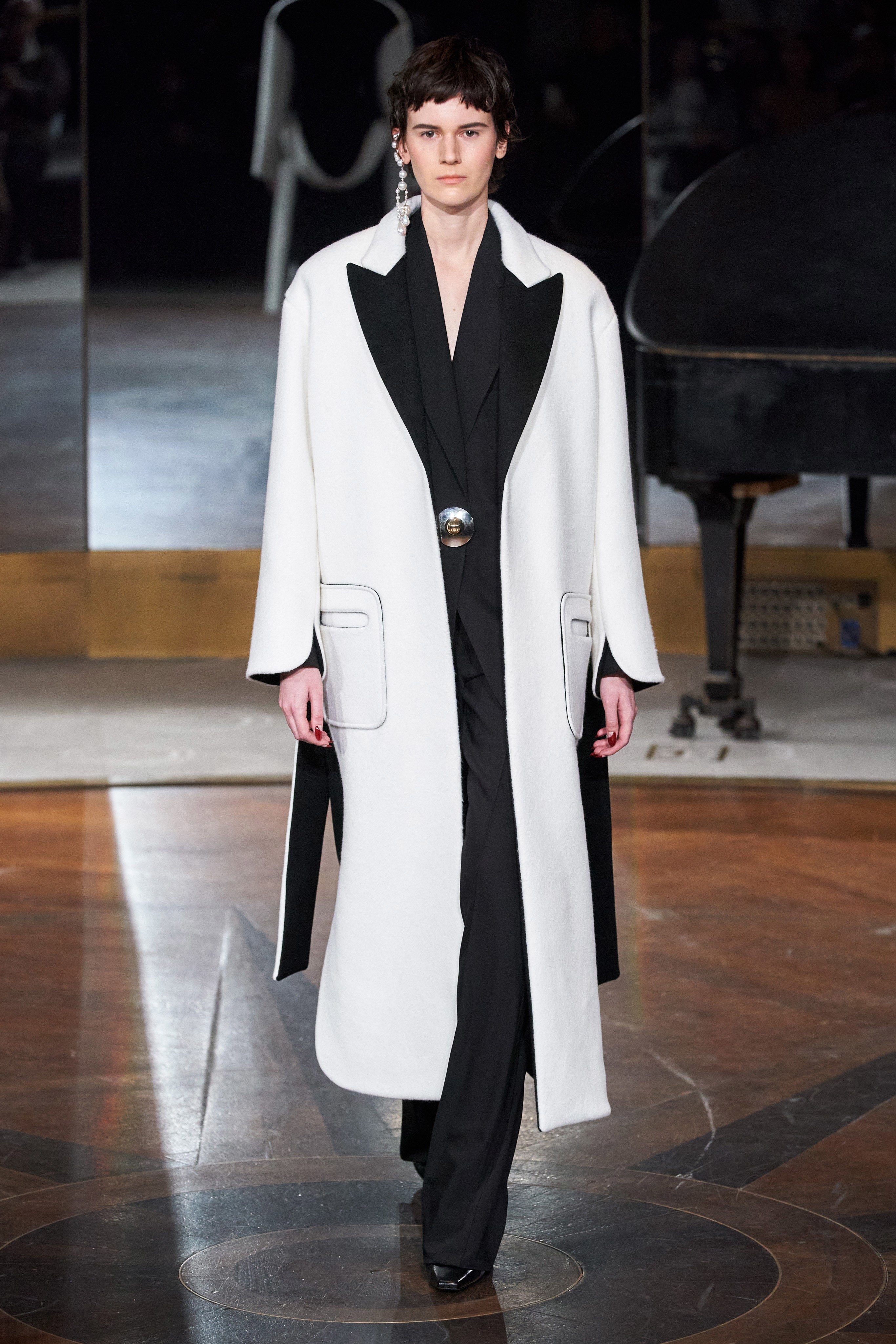 Nhung thiet ke an tuong tai Fashion Week anh 6