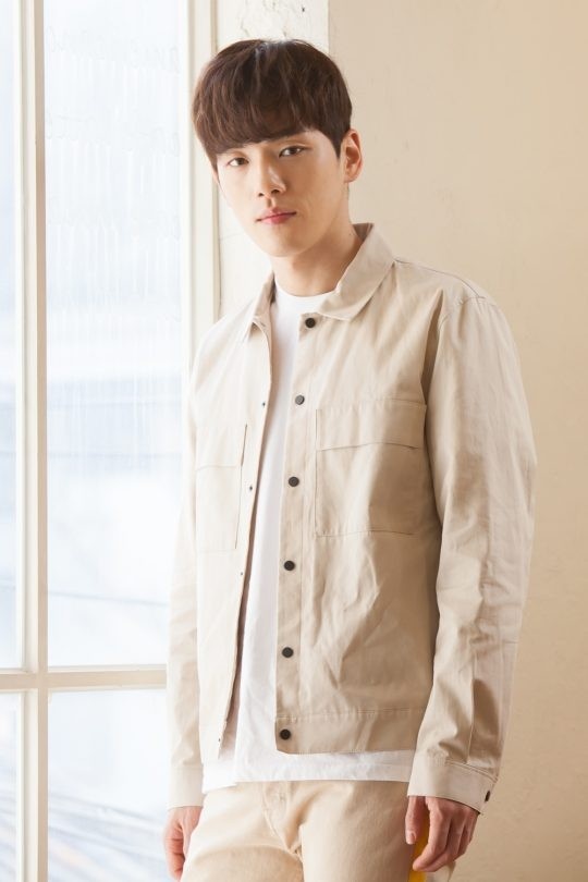 Kim Jung Hyun chuộng đồ đơn giản  ảnh 4 Kim Jung Hyun chuong do don gian anh 4