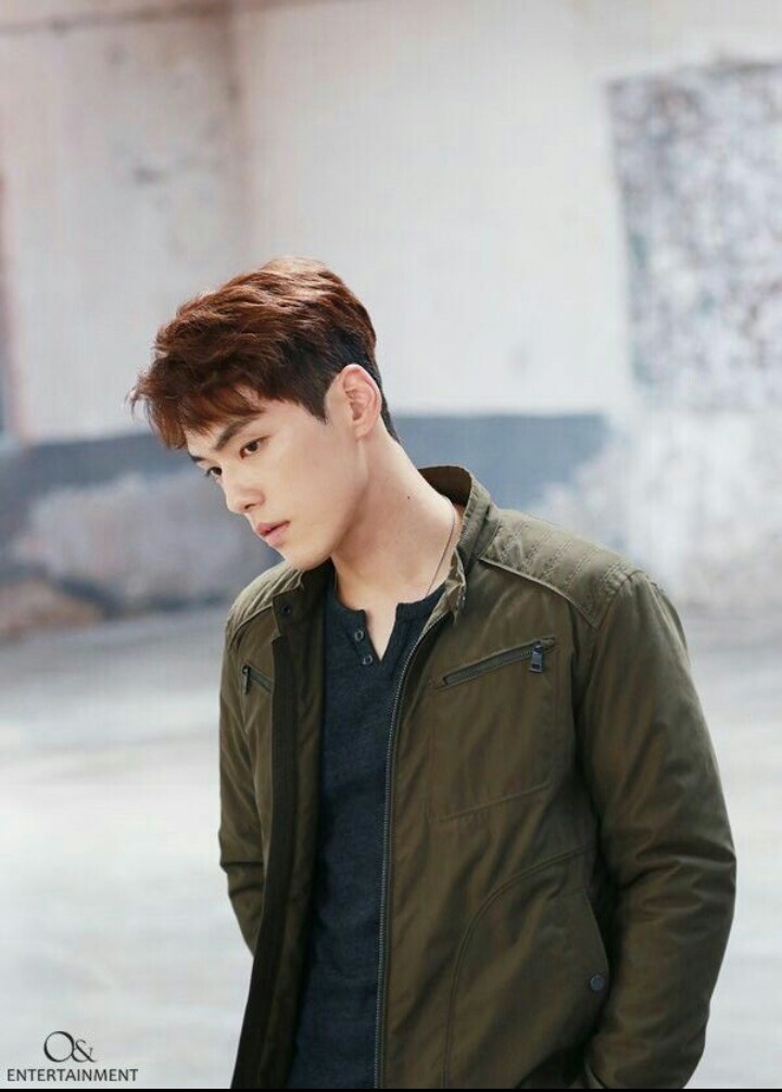 Kim Jung Hyun chuộng đồ đơn giản  ảnh 5 Kim Jung Hyun chuong do don gian anh 5