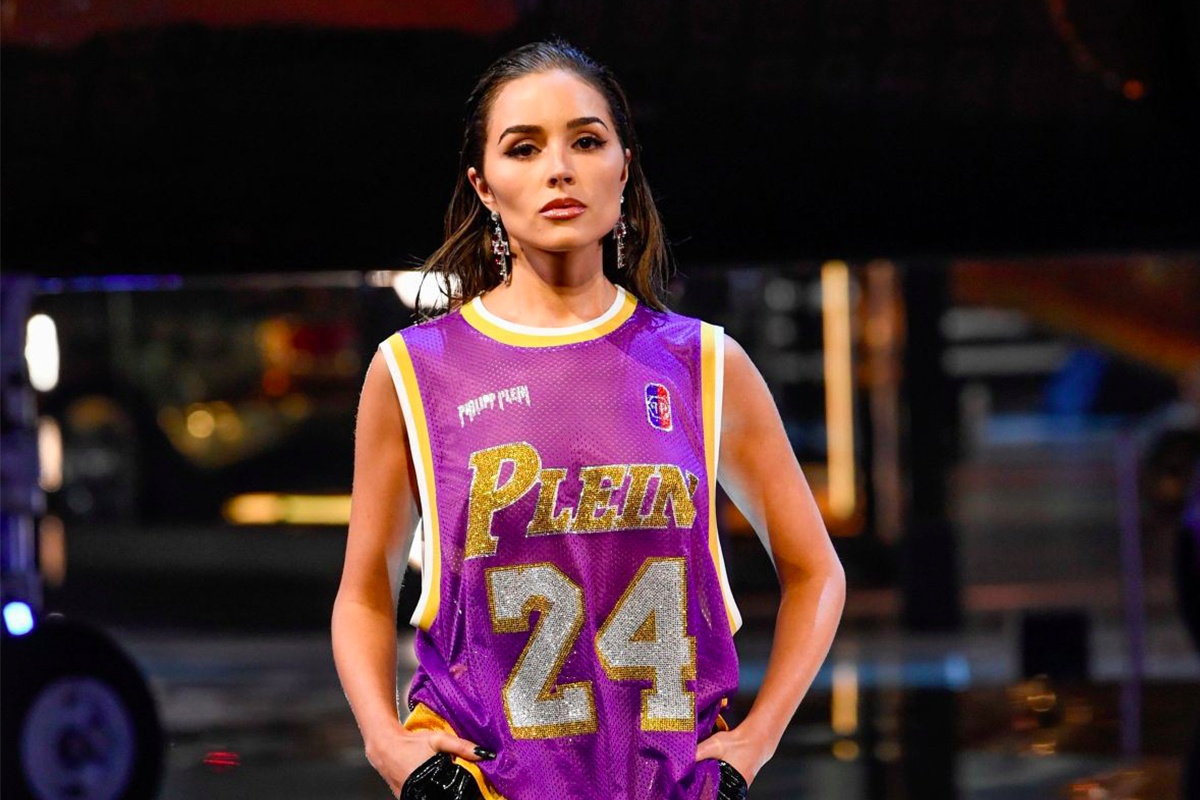 Hang Philipp Plein ban ao lay cam hung tu Kobe Bryant hinh anh