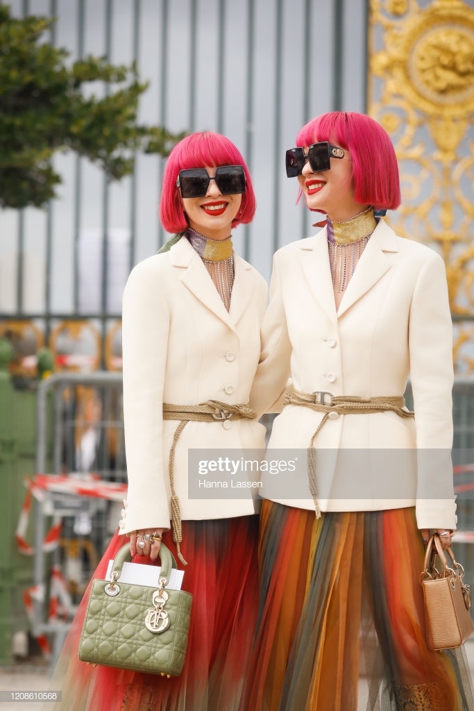 Cap chi em toc hong thu hut truyen thong anh 4