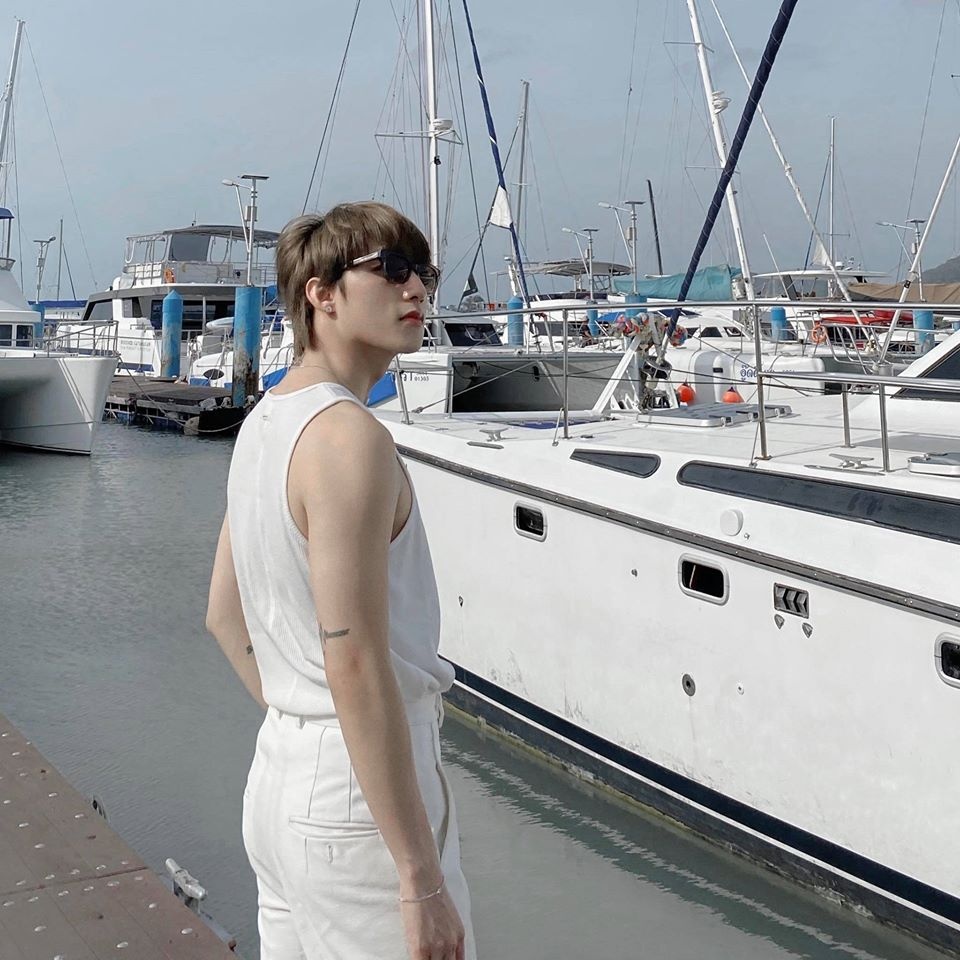 Son Tung mac ao mat me anh 1