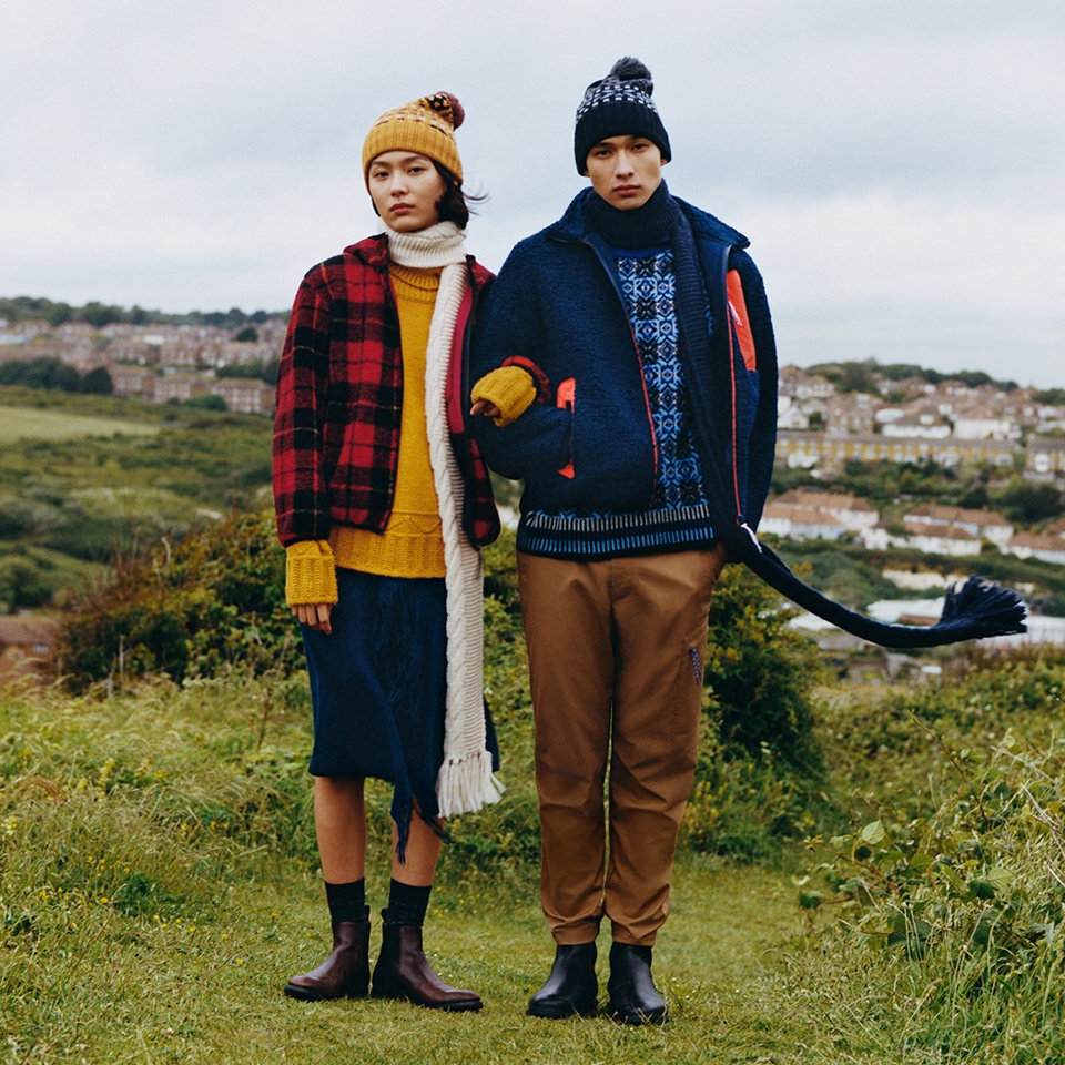 Uniqlo kết hợp cùng KAWS  ảnh 4 Uniqlo ket hop cung KAWS anh 4